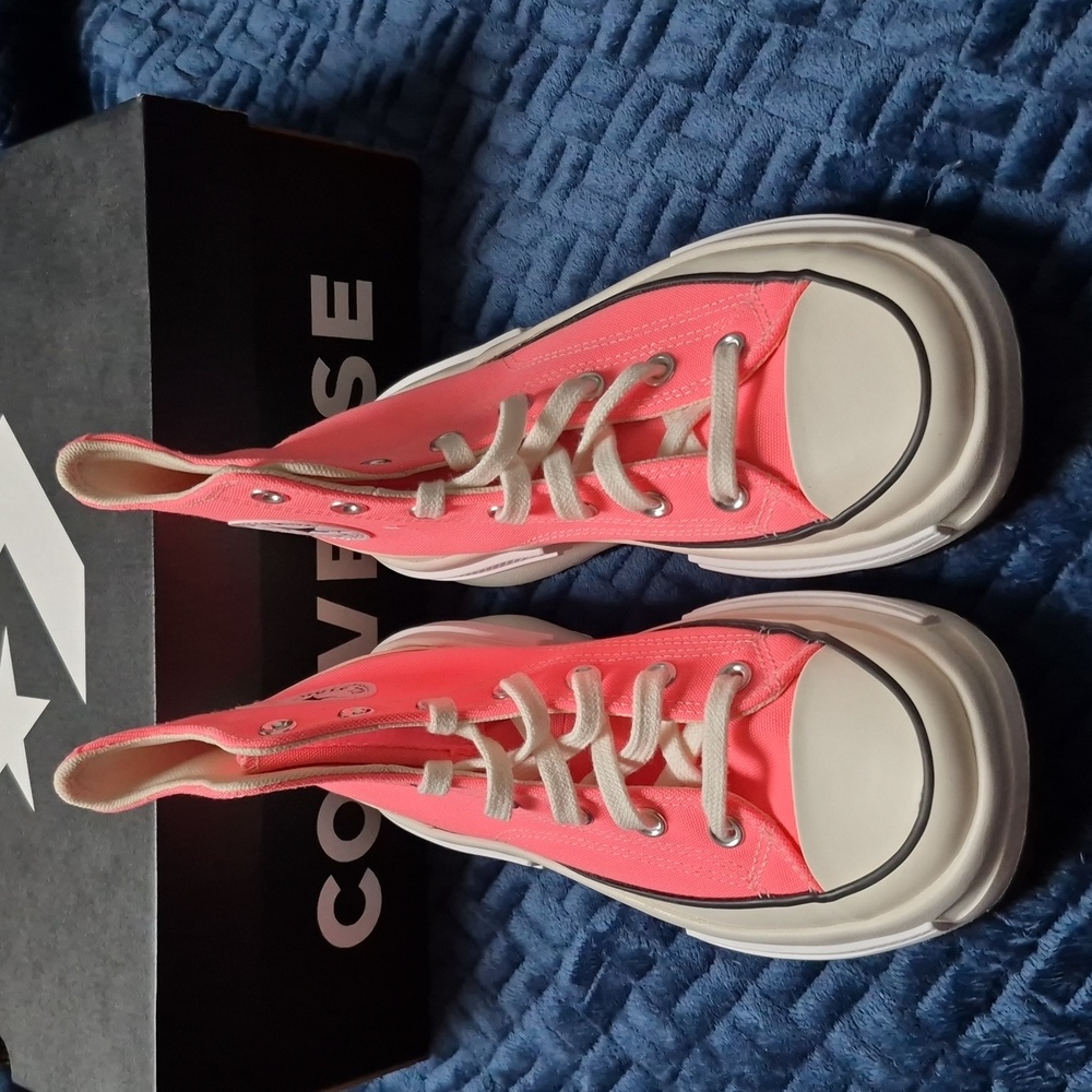 Converse Run Star Legacy CX High-Tops In Electric Blush Size 6M/7.5W, New In Box - Picture 4 of 14
